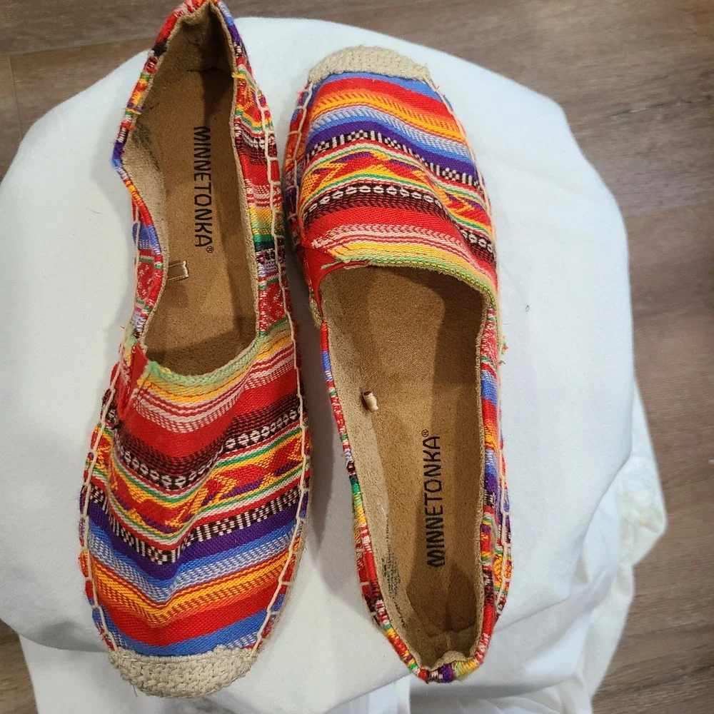 Minnetonka embrace vibrant